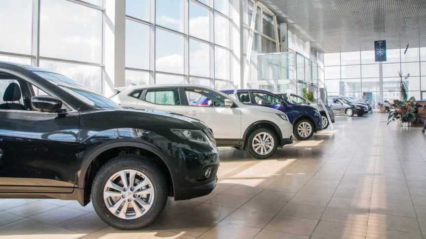 Auto Dealerships Redefined: The New Face of Car Buying in a Digital-First&nbsp;World